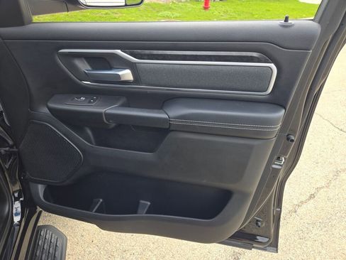 Used 2023 RAM 1500 Big Horn AWD/4WD image 5