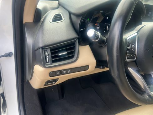 Used 2023 Acura TLX FWD image 13
