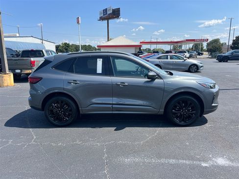 Used 2024 Ford Escape ST-Line Elite image 8