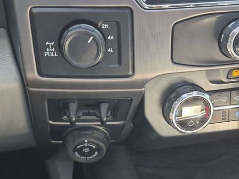 Used 2022 Ford F350 Limited AWD/4WD image 22