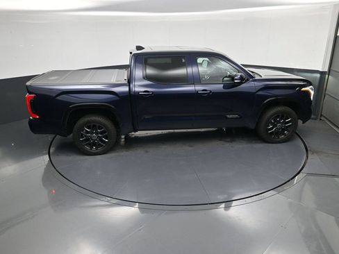 Used 2024 Toyota Tundra Platinum AWD/4WD image 37