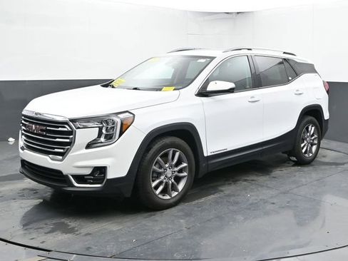 Used 2023 GMC Terrain SLT image 6