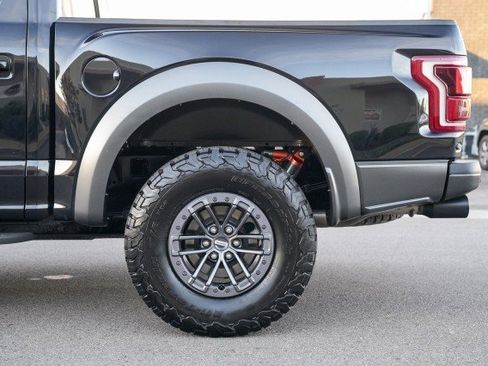 Used 2020 Ford F150 Raptor w/ Equipment Group 802A Luxury image 16