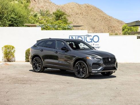 New 2026 Jaguar F-PACE R-Dynamic S image 4