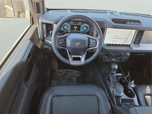 New 2025 Ford Bronco Outer Banks image 10