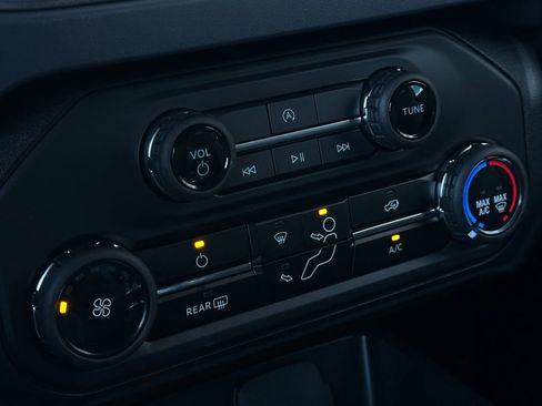 New 2025 Ford Bronco 2-Door w/ Sasquatch Package image 45