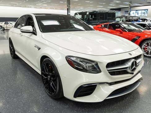 Used 2018 Mercedes-Benz E 63 AMG S w/ AMG Advanced Lighting Package image 3