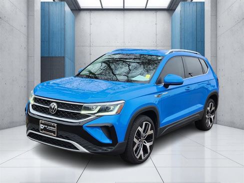 Used 2022 Volkswagen Taos SEL image 26