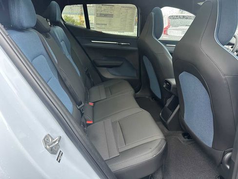 New 2026 Volvo EX30 Ultra image 12