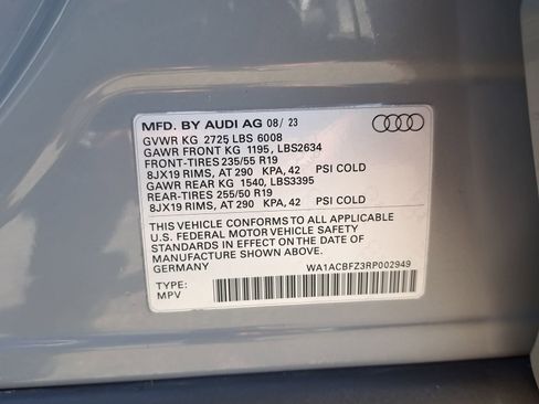 Certified 2024 Audi Q4 e-tron Premium image 40