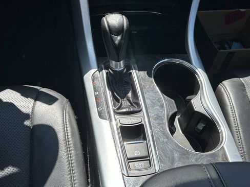 Used 2018 Acura TLX w/ Technology Package FWD image 22