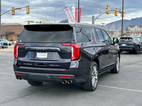 Used 2023 GMC Yukon XL Denali Ultimate image 5