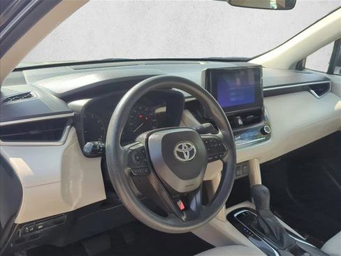 Used 2024 Toyota Corolla Cross L FWD image 12