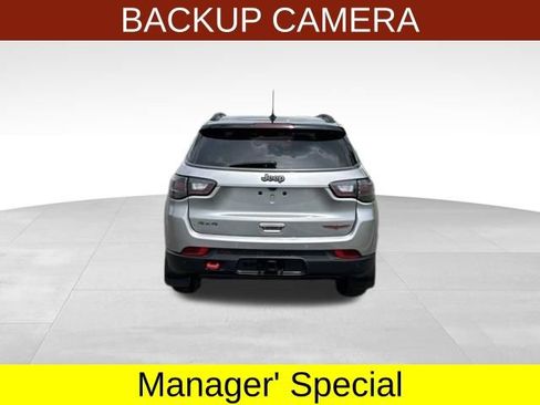 Used 2022 Jeep Compass Trailhawk w/ Trailhawk Elite Group AWD/4WD image 6