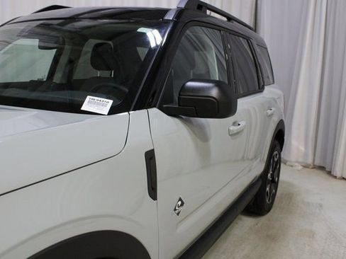 Used 2024 Ford Bronco Sport Outer Banks w/ Tech Package image 37