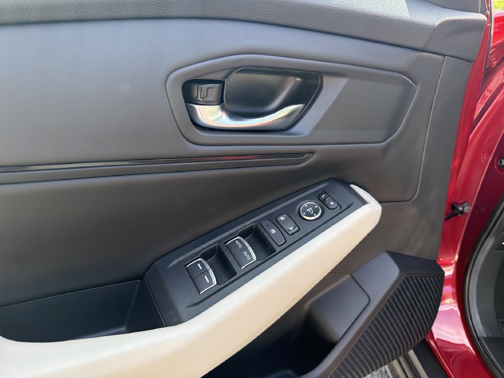 Certified 2024 Honda Accord EX image 34