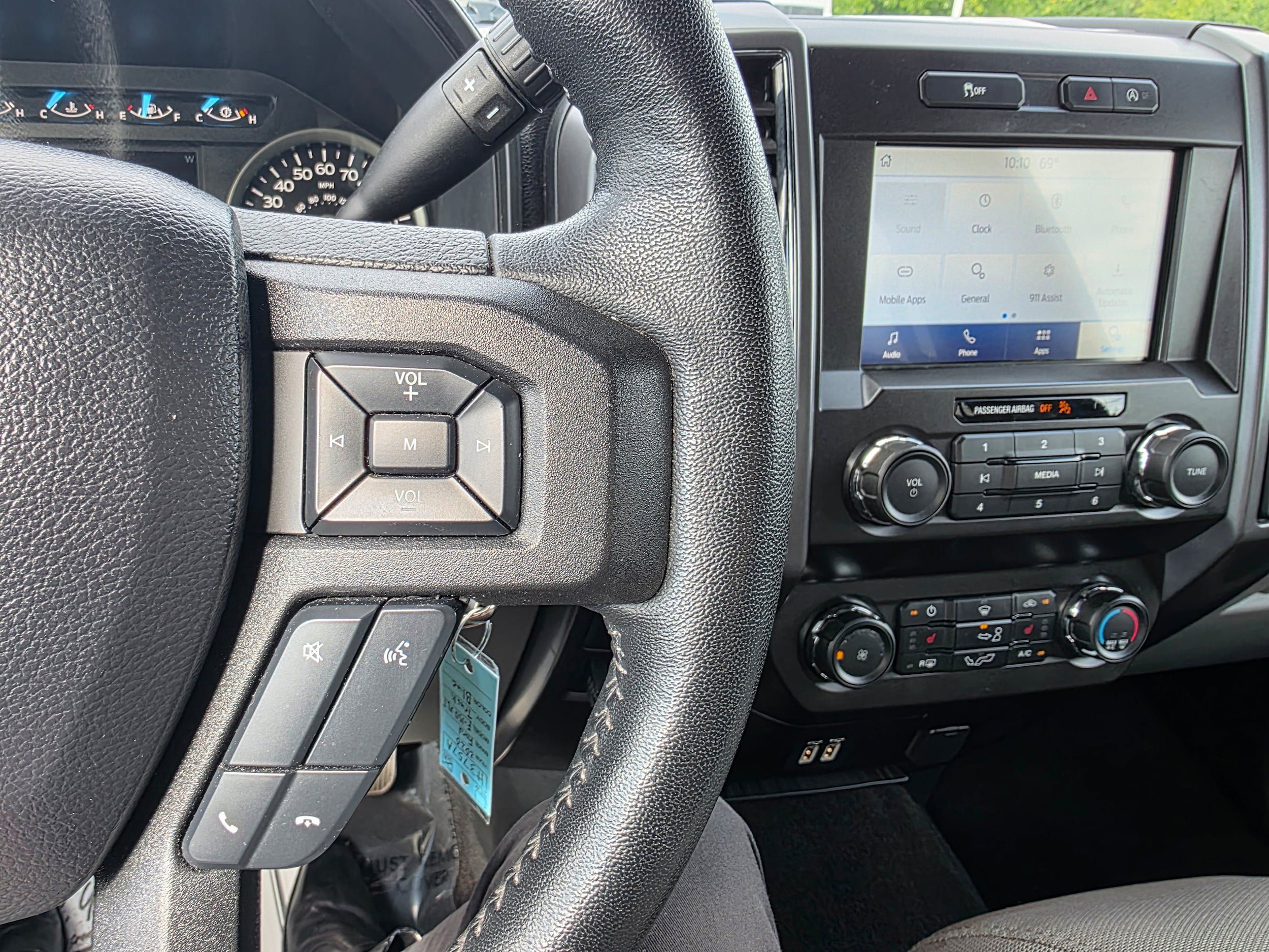 Used 2020 Ford F150 XLT w/ Equipment Group 302A Luxury AWD/4WD image 16