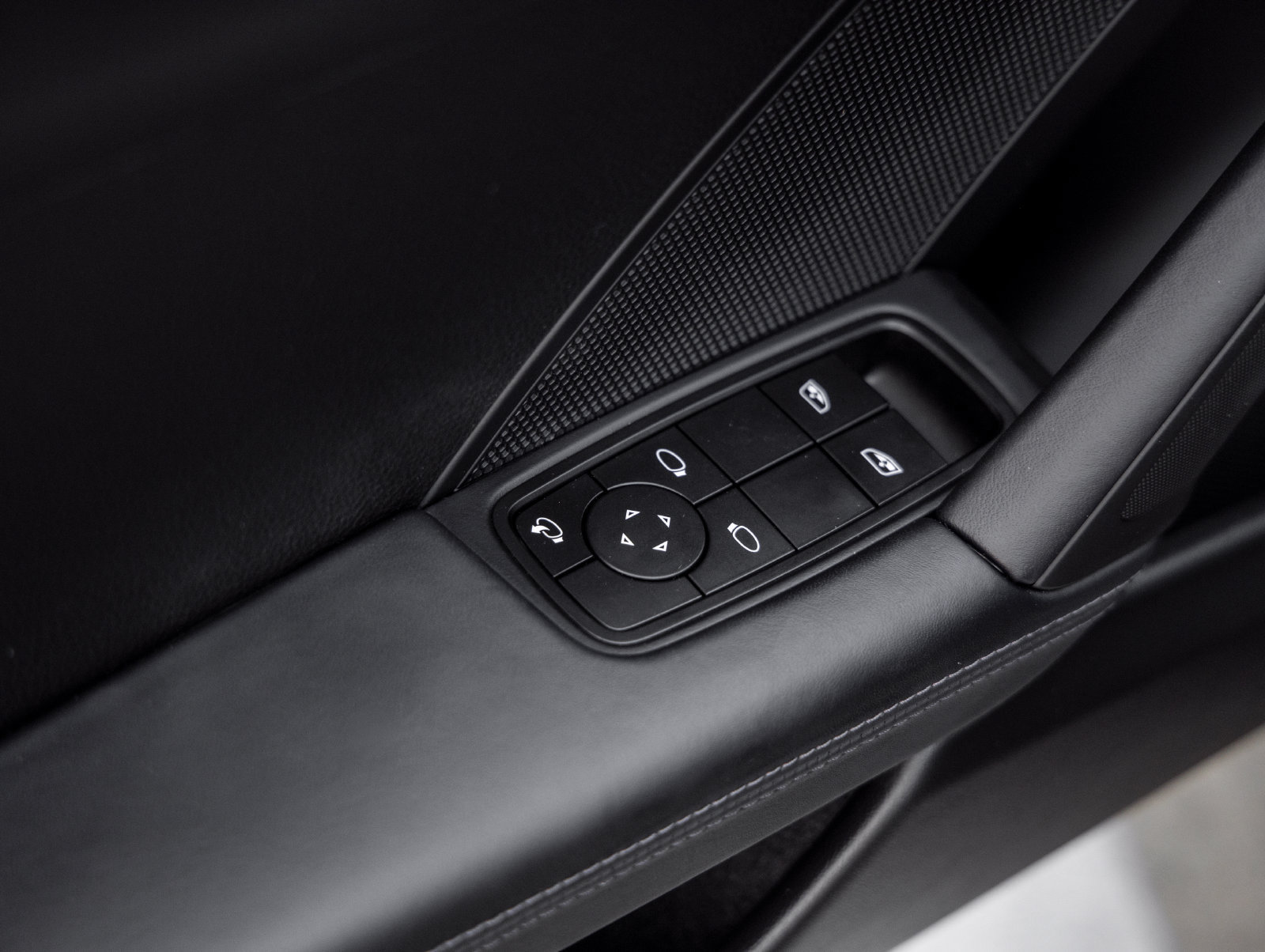 Certified 2024 Porsche 911 Carrera S RWD image 22