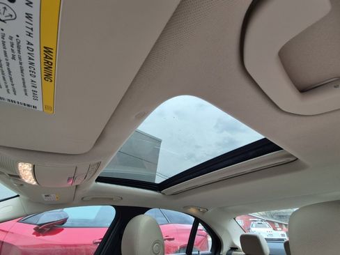 Used 2021 Mercedes-Benz C 300 4MATIC Sedan image 11