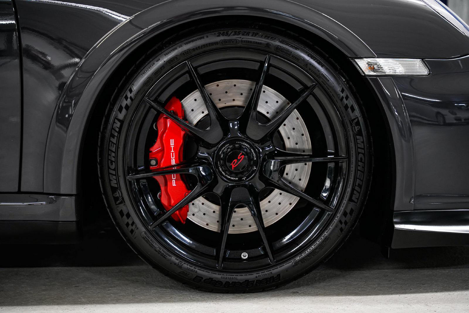 Used 2011 Porsche 911 GT3 RS RWD image 49