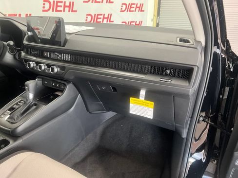 New 2026 Honda CR-V EX image 13