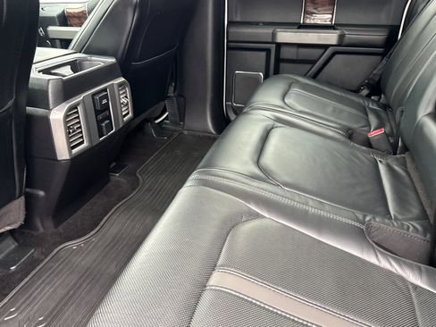 Used 2016 Ford F150 Platinum w/ Equipment Group 701A Luxury image 12