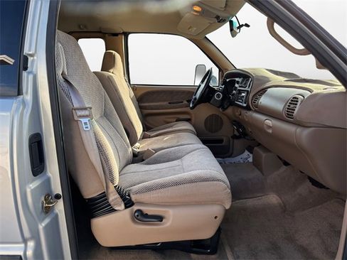 Used 1999 Dodge Ram 3500 Truck ST image 15