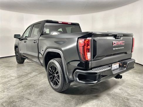Used 2025 GMC Sierra 1500 Pro w/ Graphite Edition image 6