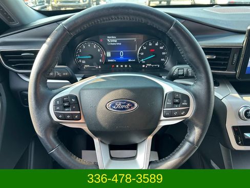 Used 2023 Ford Explorer XLT w/ Equipment Group 202A AWD/4WD image 15