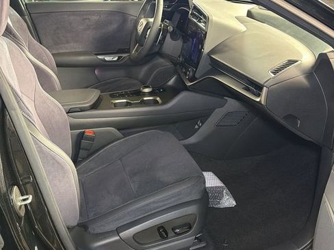 Certified 2023 Lexus RZ 450e Premium w/ Accessory Package (Z1) image 9