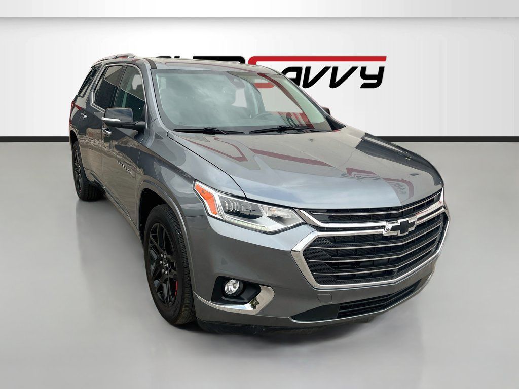 Used 2021 Chevrolet Traverse Premier w/ LPO, Blackout Package AWD/4WD image 1