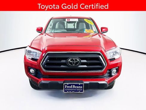 Certified 2022 Toyota Tacoma SR5 w/ SR5 Appearance Package (SM) image 2