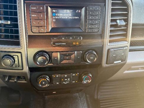 Used 2022 Ford F350 XL w/ Power Equipment Group image 17