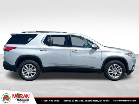 Used 2020 Chevrolet Traverse LT FWD image 6