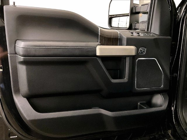 Used 2020 Ford F250 Lariat w/ Tremor Off-Road Package AWD/4WD image 22