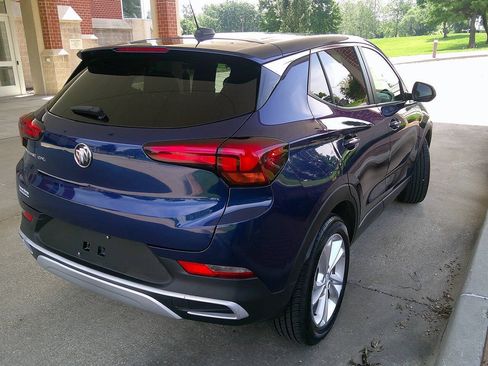 Used 2023 Buick Encore GX Preferred w/ Cold Weather Comfort Package FWD image 5