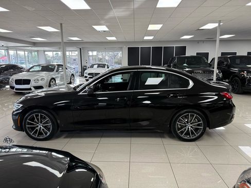 Used 2019 BMW 330i Sedan w/ Convenience Package image 3