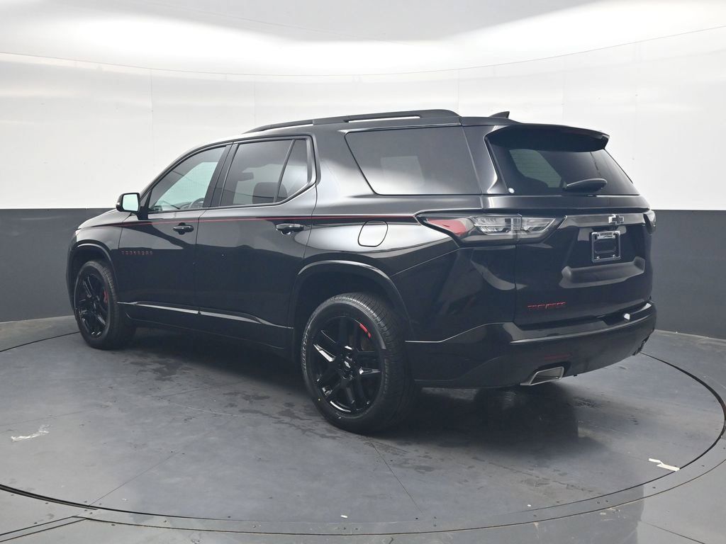 Used 2021 Chevrolet Traverse Premier w/ Redline Edition FWD image 6