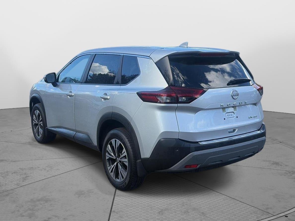 Used 2023 Nissan Rogue SV AWD/4WD image 5