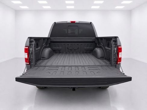 Used 2018 Ford F150 XLT w/ Equipment Group 302A Luxury AWD/4WD image 12