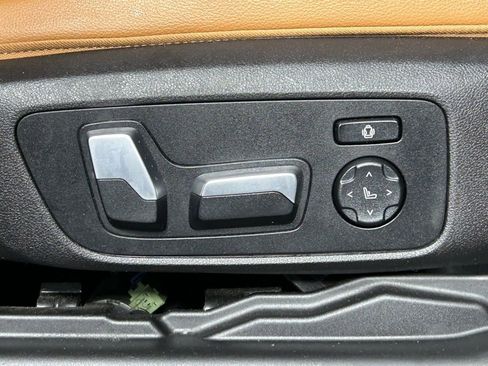 Used 2019 BMW X3 xDrive30i w/ Convenience Package image 11