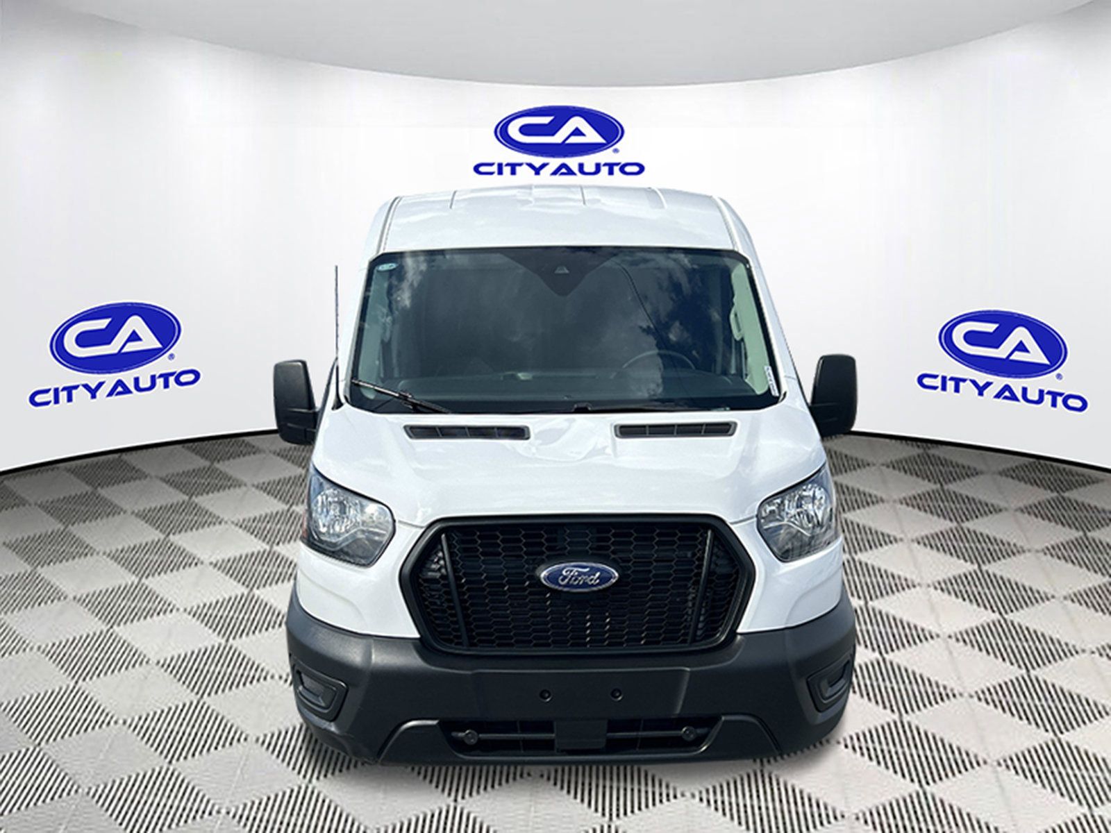Used 2023 Ford Transit 250 Medium Roof AWD w/ Load Area Protection Package image 11