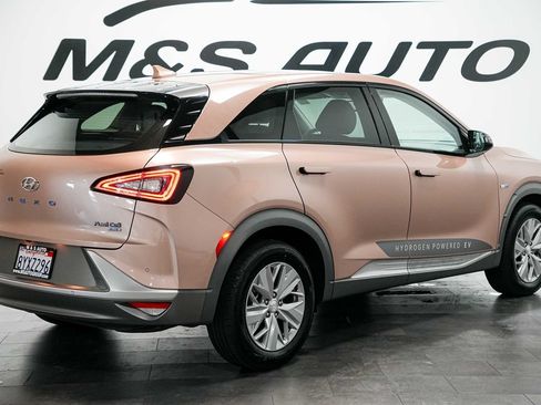 Used 2021 Hyundai Nexo Blue FWD image 4
