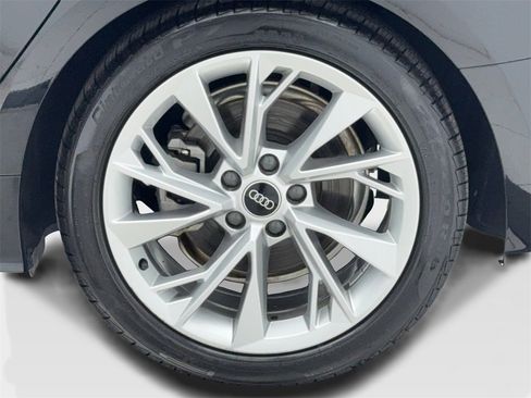 Used 2022 Audi A5 2.0T Premium image 54