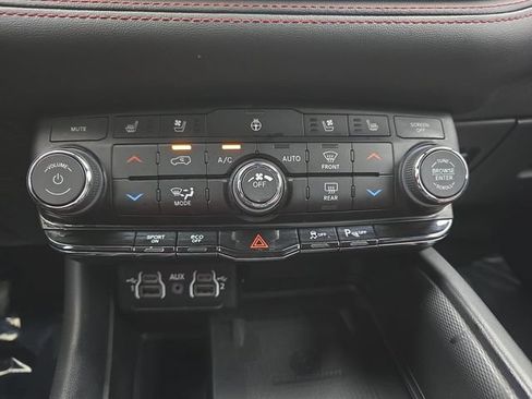 Used 2024 Dodge Durango R/T AWD/4WD image 21