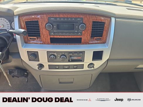 Used 2006 Dodge Ram 3500 Truck Laramie AWD/4WD image 19