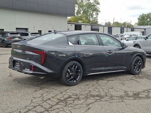 New 2026 Kia Sorento LX image 4