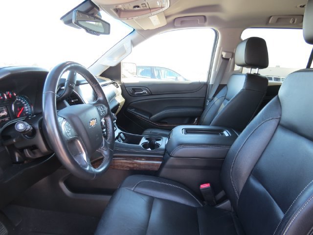 Used 2020 Chevrolet Tahoe LT w/ Off-Road Package AWD/4WD image 15