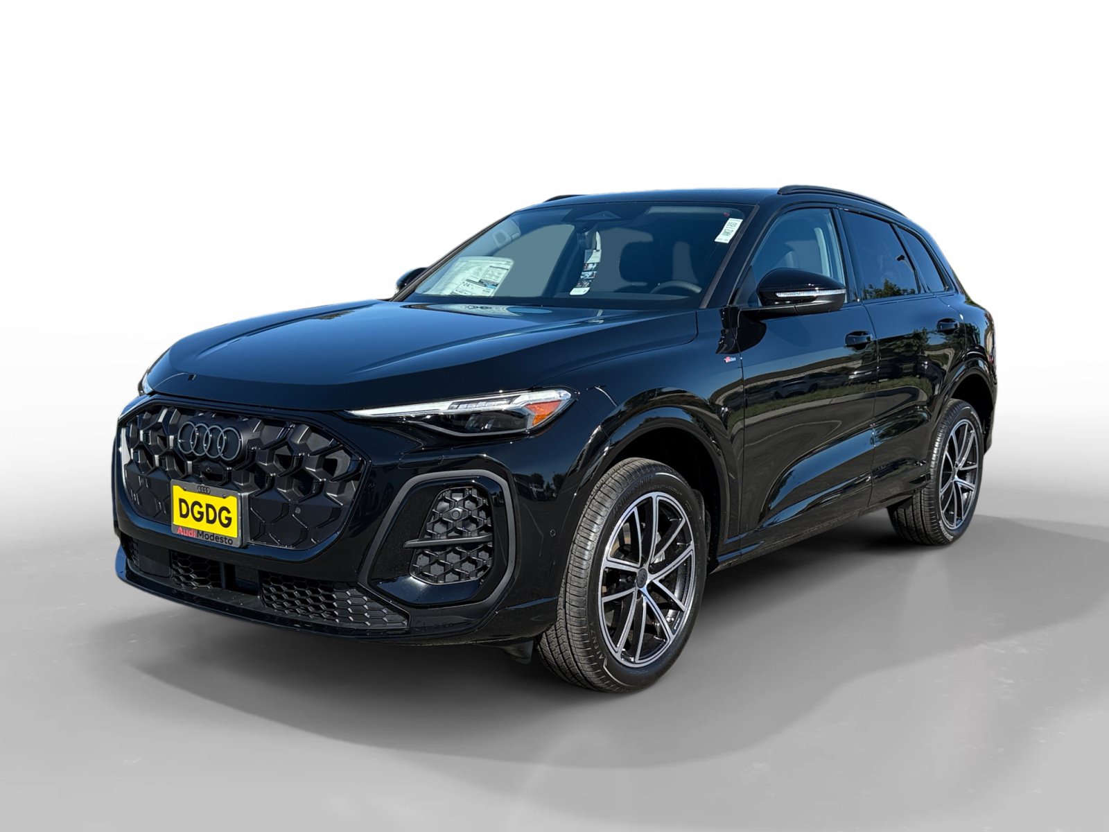 New 2026 Audi Q5 Premium Plus AWD/4WD image 1