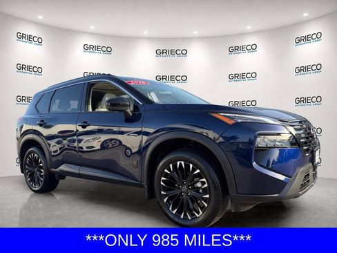 Used 2026 Nissan Rogue Dark Armor FWD image 1